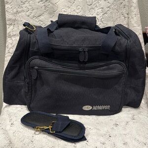 Creative Memories travel tote with shoulder strap